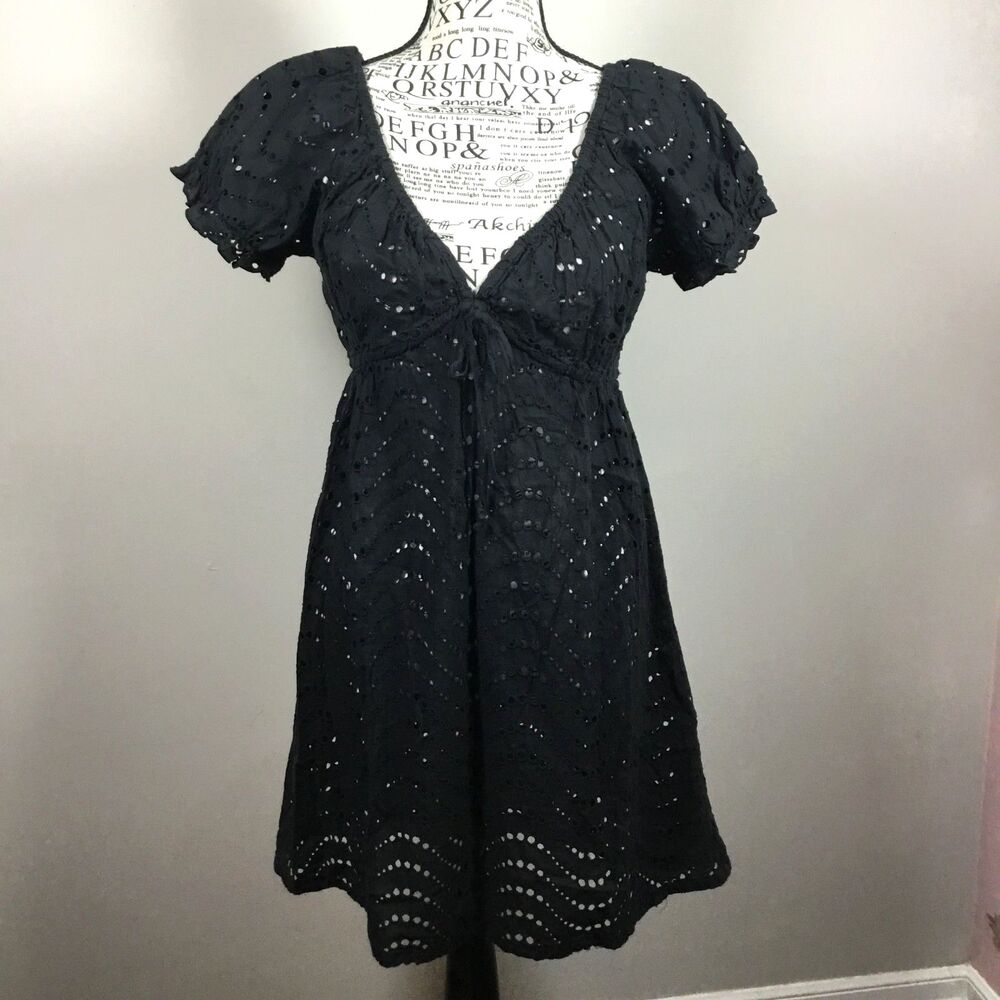 Short eyelet lace dress coverup beach beachy vacation boho v neck tie front sz M